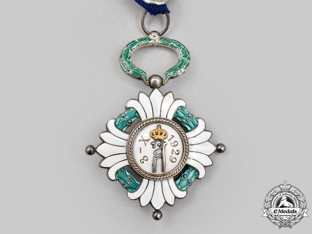 yugoslavia,_kingdom._an_order_of_the_yugoslav_crown,_v_class_knight,_by_huguenin_freres&_co,_c.1935_l22_mnc5689_642