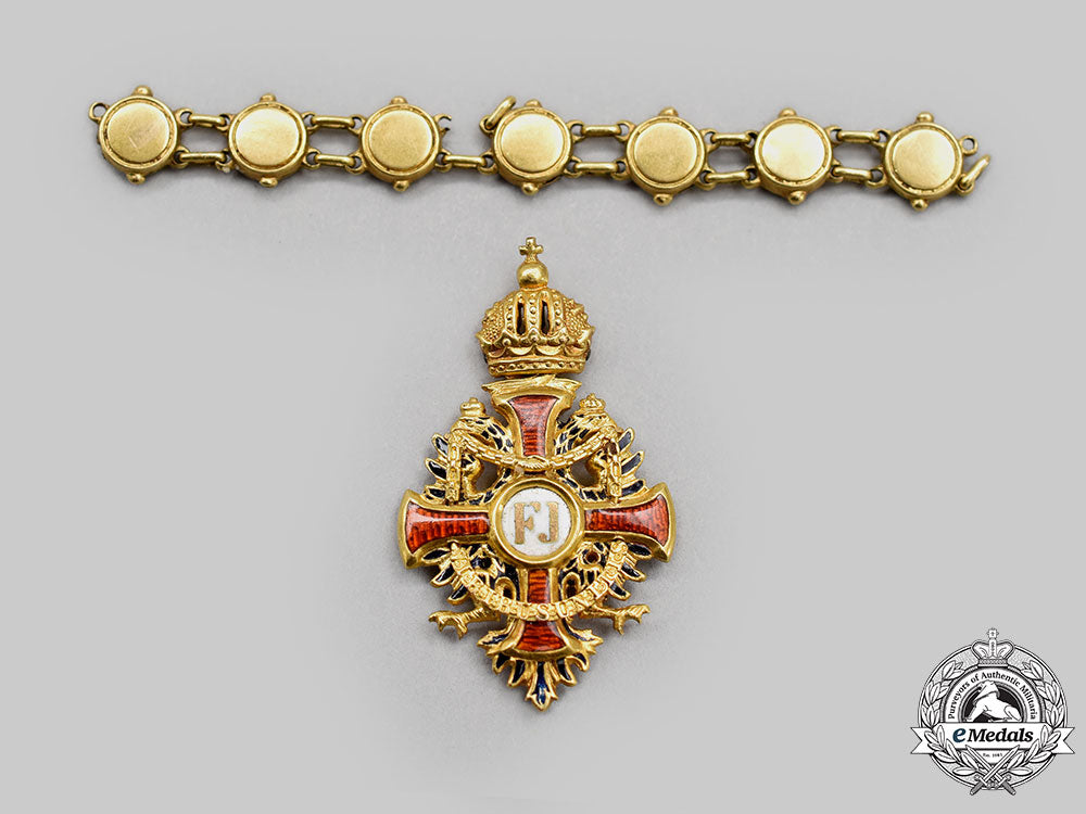 austria,_imperial._an_order_of_franz_joseph,_miniature_collar&_badge_in_gold_l22_mnc5724_758