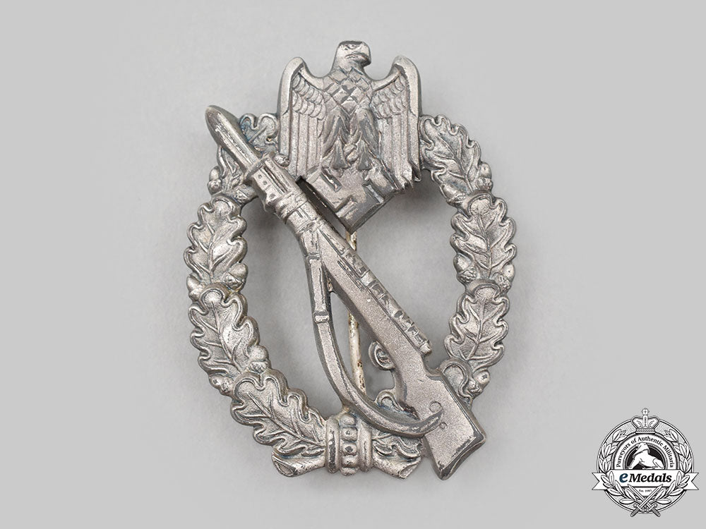 germany,_wehrmacht._an_infantry_assault_badge,_silver_grade,_by_sohni,_heubach&_co._l22_mnc5762_808