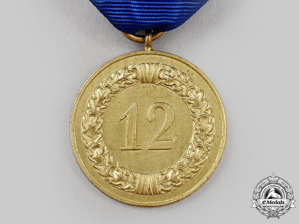germany,_wehrmacht._a_mint12-_year_long_service_decoration,_luftwaffe_issue_l22_mnc5828_840