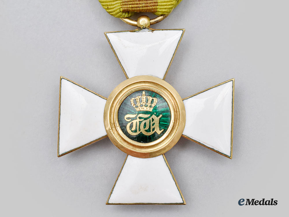 luxembourg,_kingdom._an_order_of_the_oak_crown,_knight_in_gold,_c.1880_l22_mnc5831_061_1_1_1
