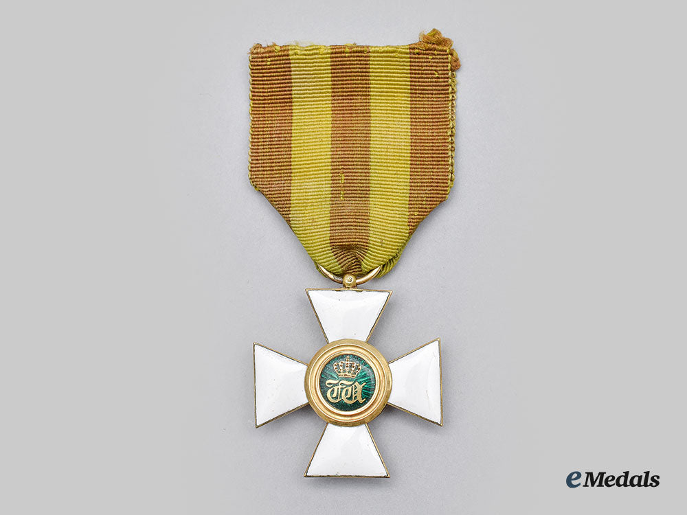 luxembourg,_kingdom._an_order_of_the_oak_crown,_knight_in_gold,_c.1880_l22_mnc5833_062_1_1_1