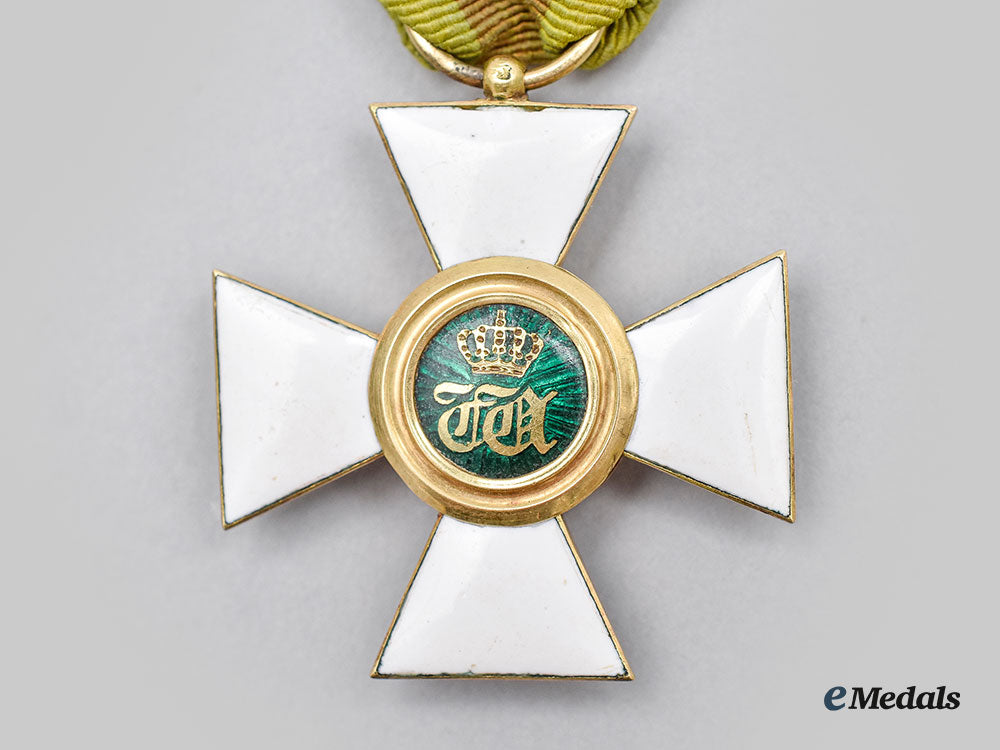 luxembourg,_kingdom._an_order_of_the_oak_crown,_knight_in_gold,_c.1880_l22_mnc5834_063_1_1_1