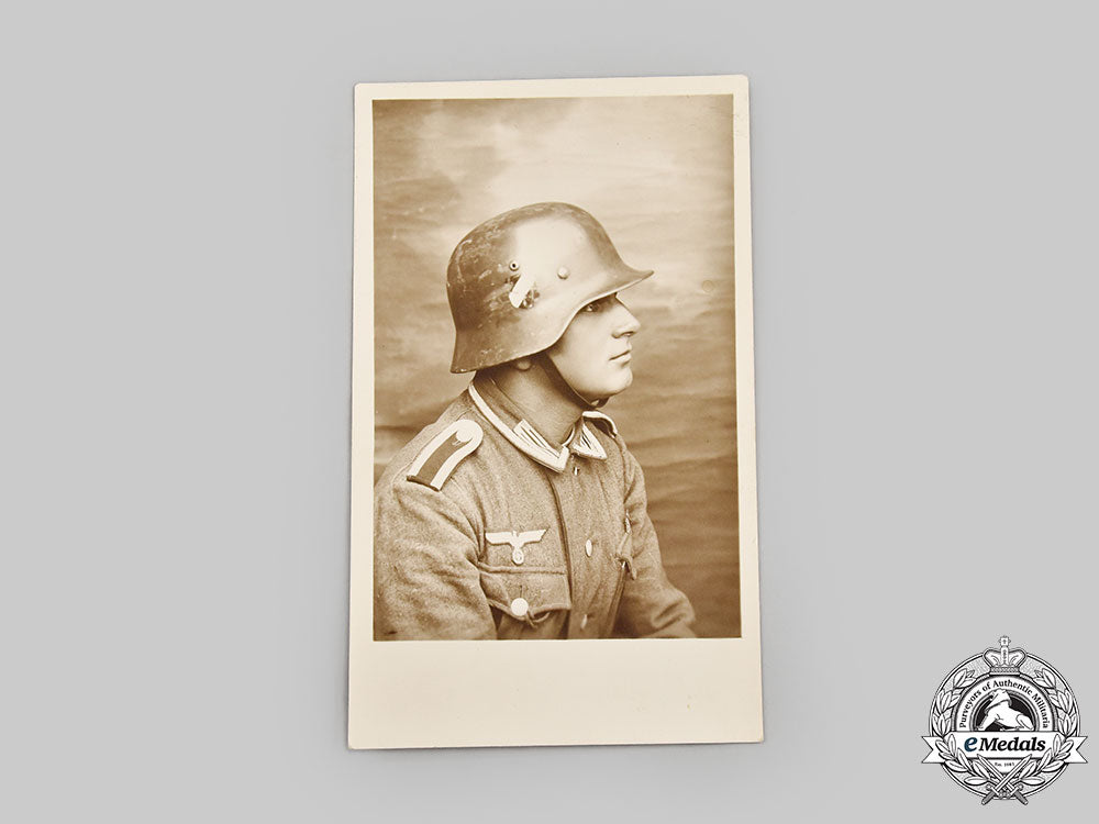 bavaria,_kingdom._a_military_merit_cross,_iii_class_with_swords_and_award_document,_to_joseph_grossmüller_l22_mnc5846_858