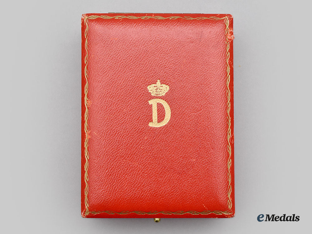 denmark,_kingdom._an_order_of_dannebrog,_i_class_commander_star_by_a._michelsen,_in_case_l22_mnc5849_068_1_1_1