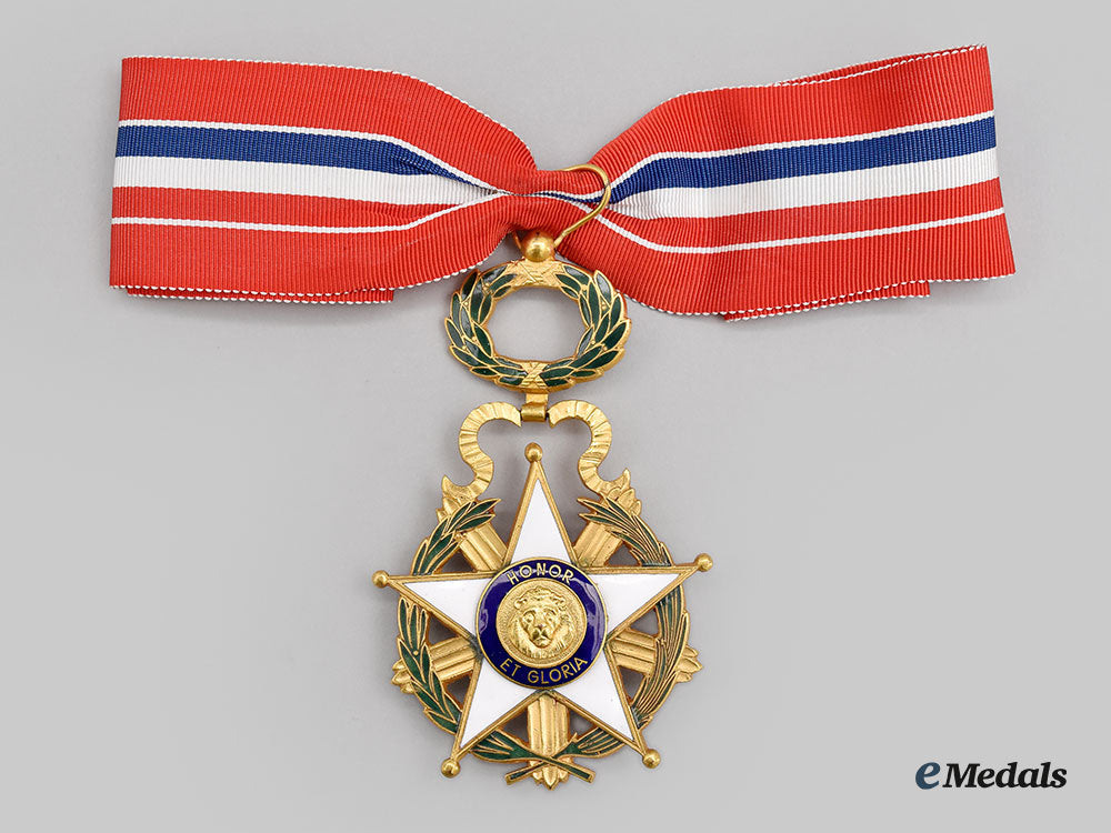 paraguay,_republic._a_national_order_of_merit,_ii_grand_officer_set,_c.1960_l22_mnc5879_081_1