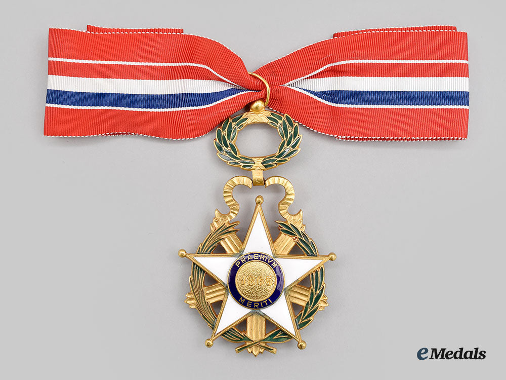 paraguay,_republic._a_national_order_of_merit,_ii_grand_officer_set,_c.1960_l22_mnc5883_082_1