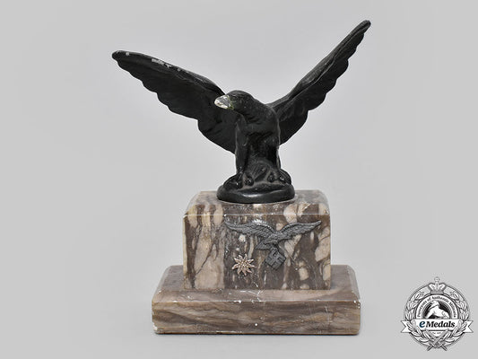 germany,_luftwaffe._an_unissued_desk_ornament_l22_mnc5888_869