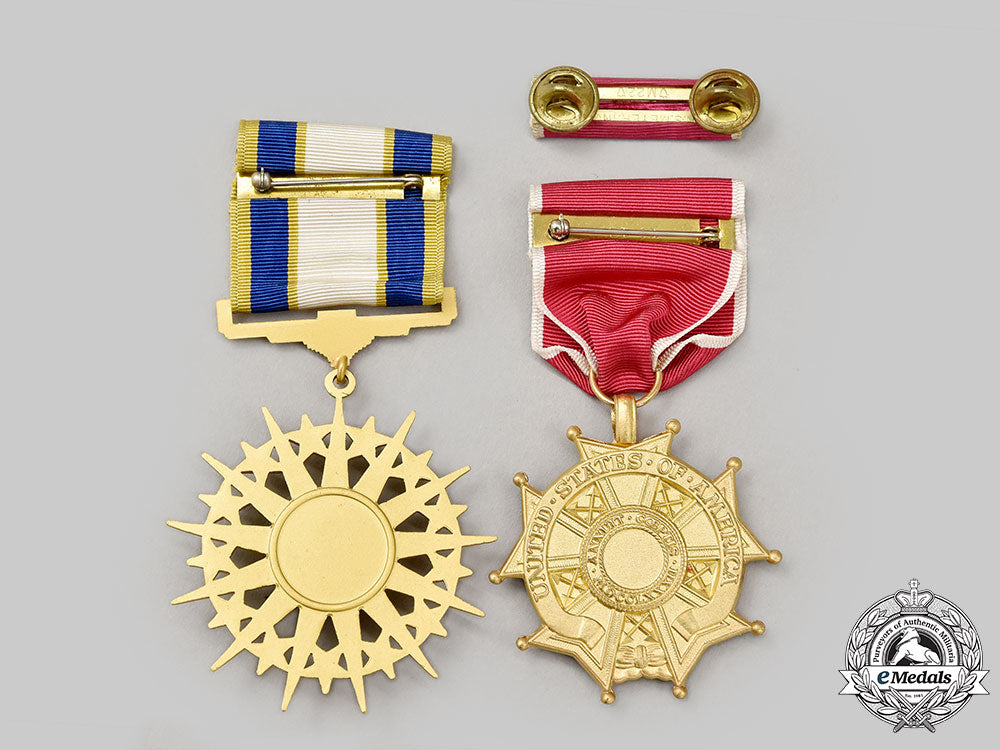 united_states._two_awards&_decorations,_boxed_l22_mnc5895_885_1_1