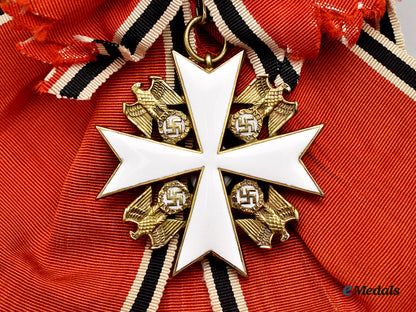 germany,_third_reich._a_rare_order_of_the_german_eagle_grand_cross_set,_to_bolivian_president_germán_busch,_by_deschler&_sohn_l22_mnc5965_197_1
