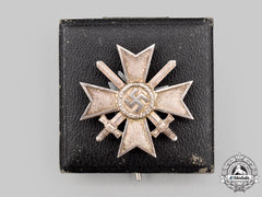 Germany, Wehrmacht. A War Merit Cross I Class With Swords And Case, By Deschler & Sohn