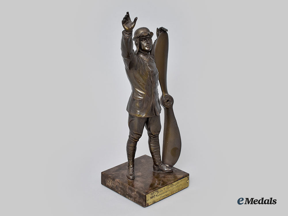 germany,_weimar_republic._a1922_jasta11_magdeburg_front_soldiers’_day_commemorative_statue_l22_mnc6034_151