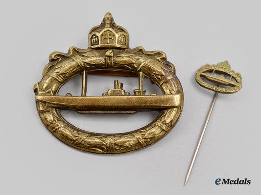 germany,_imperial._a_u-_boat_war_badge,_with_stick_pin_miniature_l22_mnc6050_157