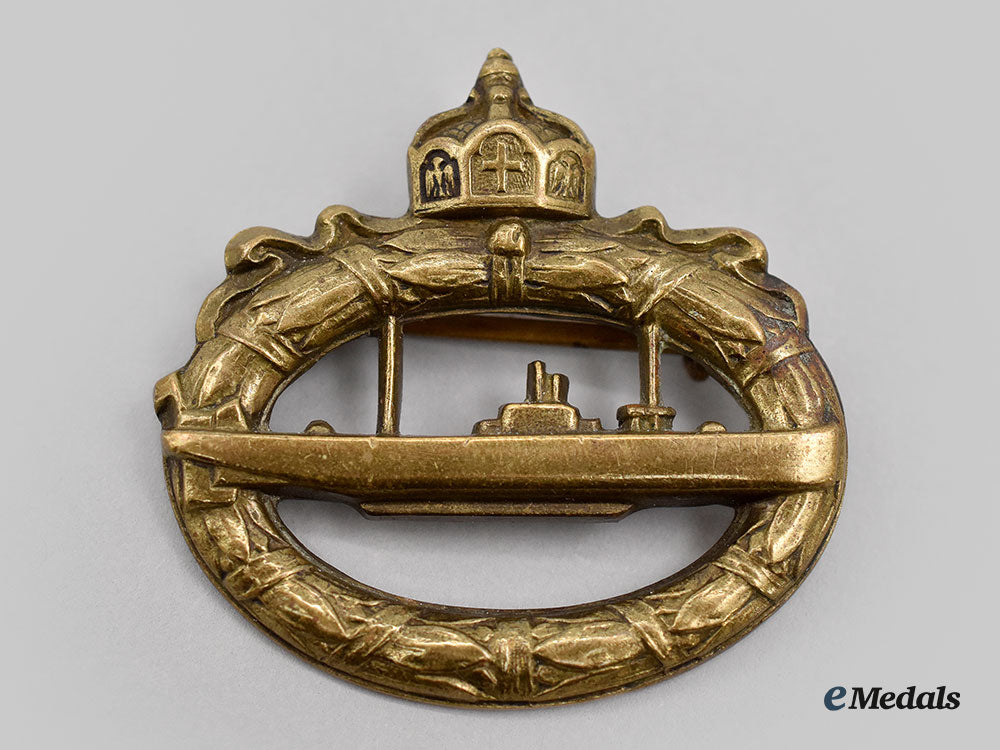 germany,_imperial._a_u-_boat_war_badge,_with_stick_pin_miniature_l22_mnc6051_158