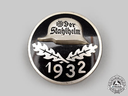 germany,_der_stahlhelm._a1932_membership_badge,_by_der_stahlhof_magdeburg_l22_mnc6055_228