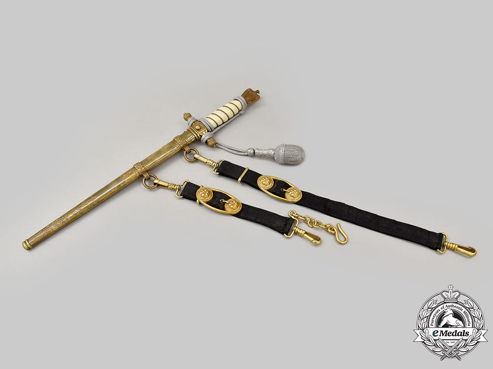 germany,_kriegsmarine._an_officer’s_dress_dagger,_with_hanger,_by_paul_weyersberg&_co._l22_mnc6060_920