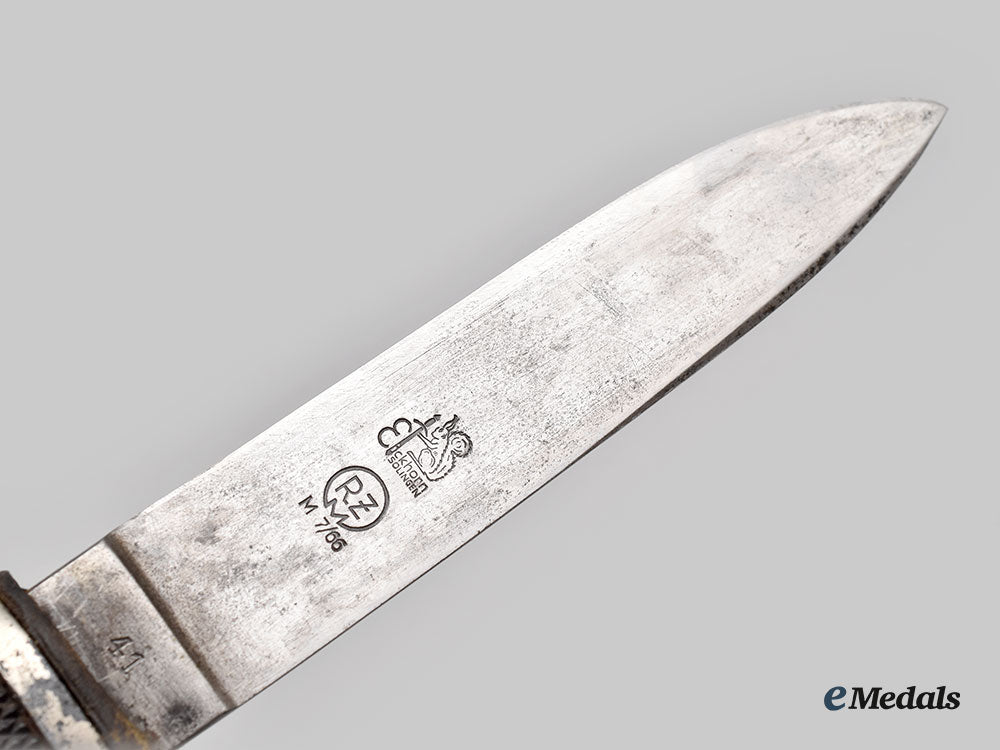 germany,_hj._a_member’s_knife,_by_carl_eickhorn_l22_mnc6090_286