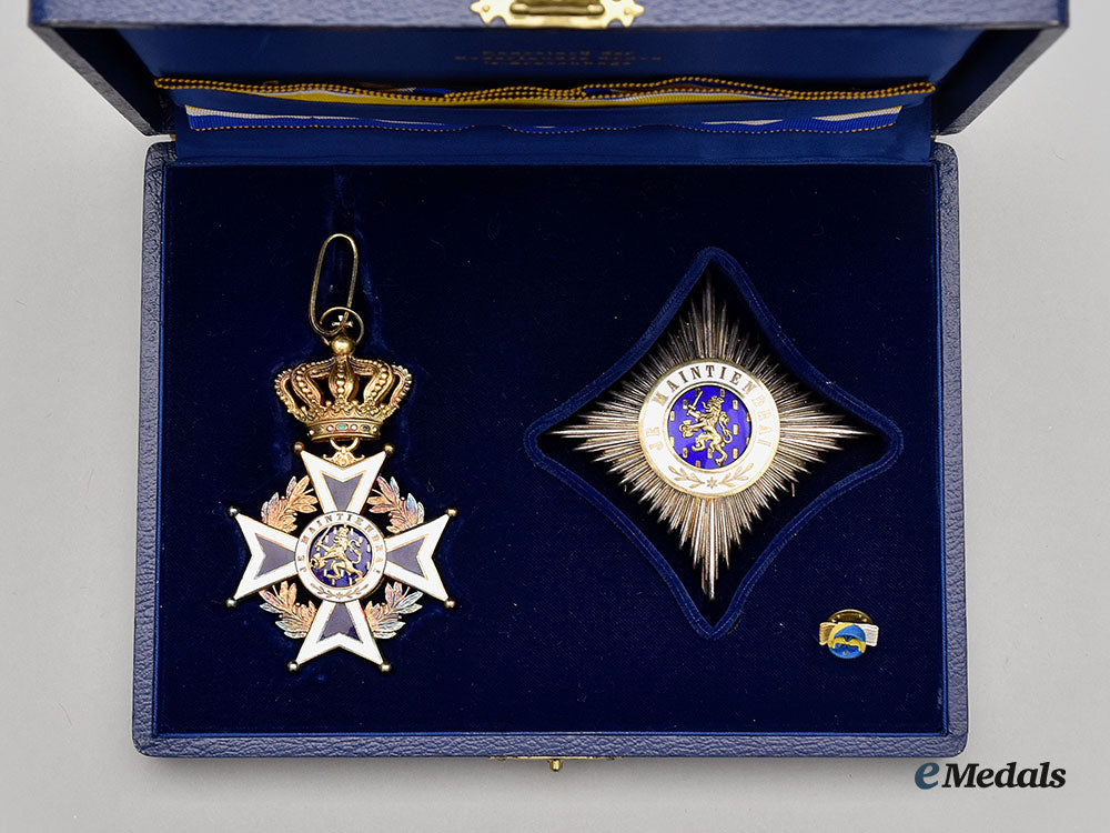 netherlands,_kingdom._an_order_of_orange-_nassau,_grand_officer_set_in_case,_by_rijksmunt_l22_mnc6127_205_1