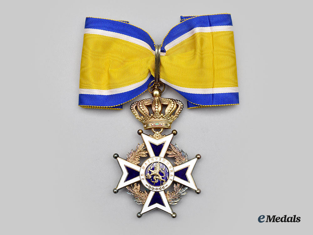 netherlands,_kingdom._an_order_of_orange-_nassau,_grand_officer_set_in_case,_by_rijksmunt_l22_mnc6136_209_1