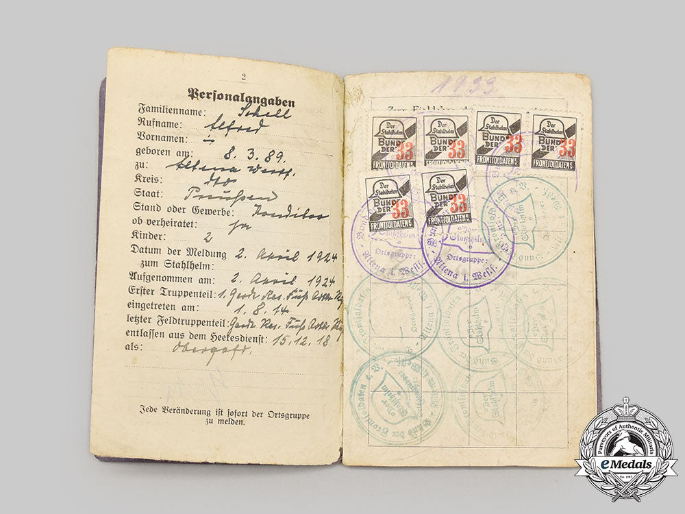 germany,_der_stahlhelm._a_pair_of_membership_booklets_l22_mnc6155_278