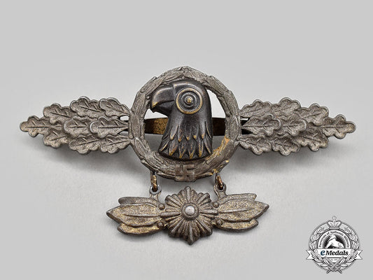 germany,_luftwaffe._a_reconnaissance_clasp,_gold_grade,_with_star_pendant_l22_mnc6184_258