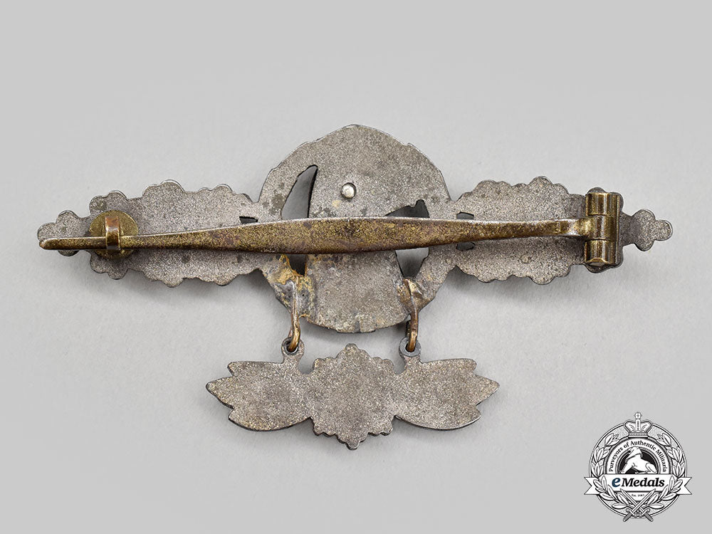 germany,_luftwaffe._a_reconnaissance_clasp,_gold_grade,_with_star_pendant_l22_mnc6186_259