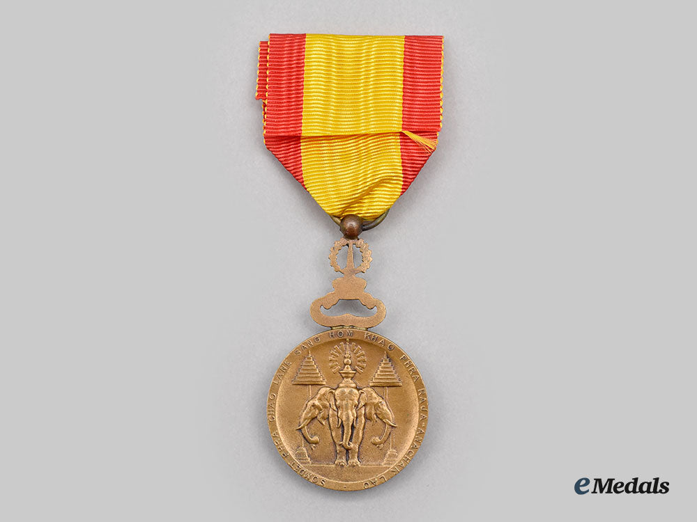 laos,_kingdom._an_order_of_the_reign_of_savang_vatthana,_iii_class_bronze_grade_l22_mnc6187_119_1