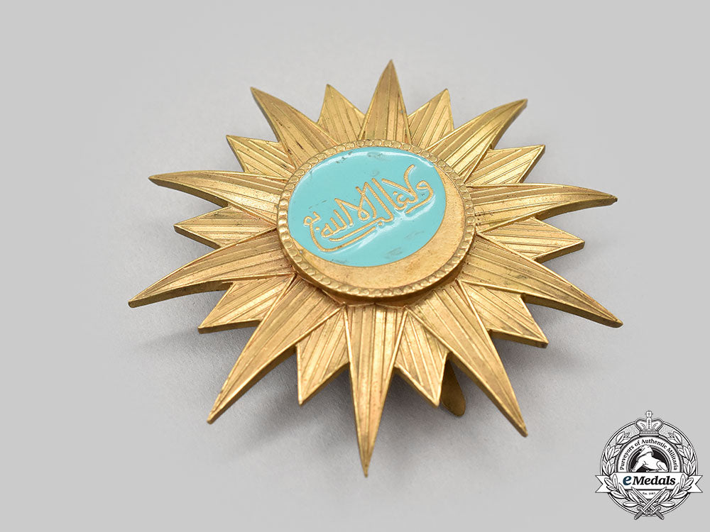 international._an_order_of_nishan_al_afrikiya,_collar_and_star_set,_c.2010_l22_mnc6200_005_1_1