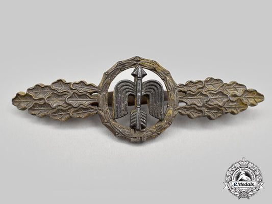 germany,_luftwaffe._a_short-_range_day_fighter_clasp,_gold_grade,_by_richard_simm&_söhne_l22_mnc6219_279_1