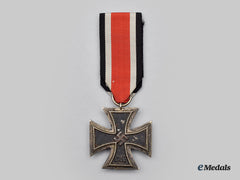 Germany, Wehrmacht. A 1939 Iron Cross Ii Class, By Arbeitsgemeinschaft Hanau