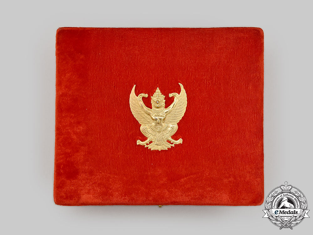 thailand,_kingdom._an_order_of_the_white_elephant,_knight_grand_cordon(_special_class)_set_in_case_l22_mnc6285_363_1