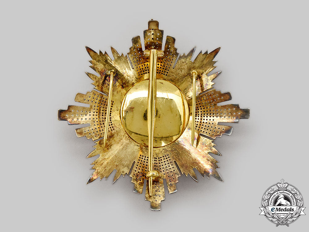 thailand,_kingdom._an_order_of_the_white_elephant,_knight_grand_cordon(_special_class)_set_in_case_l22_mnc6294_355_1