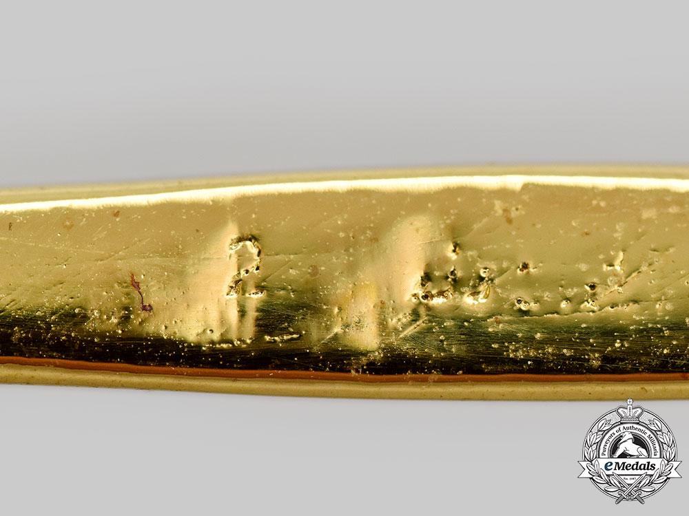 thailand,_kingdom._an_order_of_the_white_elephant,_knight_grand_cordon(_special_class)_set_in_case_l22_mnc6297_358_1