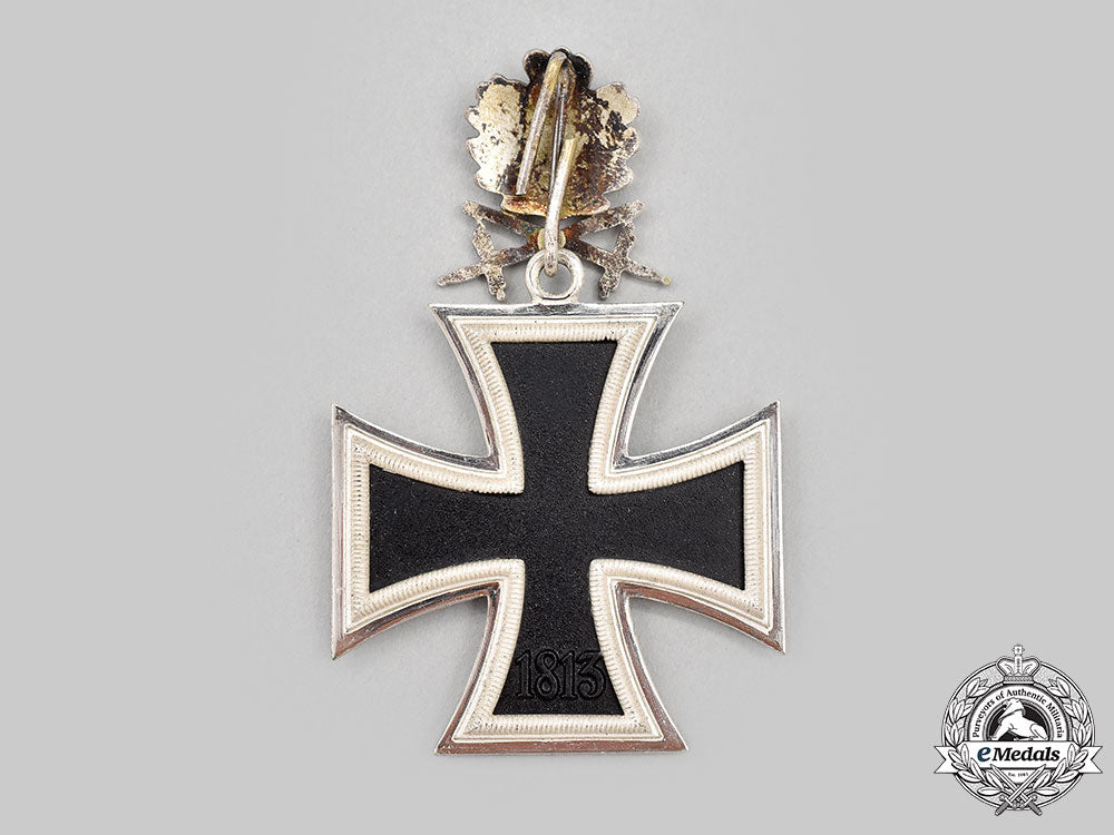 germany,_federal_republic._a_mint_knight’s_cross_of_the_iron_cross_with_oak_leaves,_swords,_and_case,_by_steinhauer&_lück,_c.1950_l22_mnc6302_033