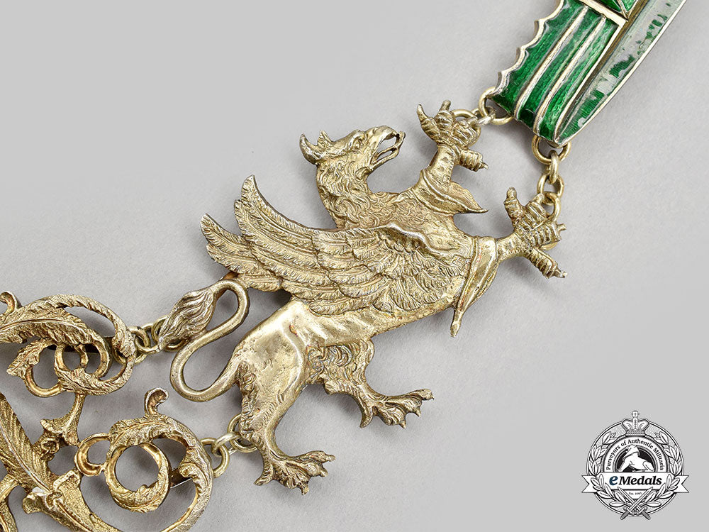 mecklenburg-_sterlitz,_grand_duchy._the_collar_of_the_order_of_the_wendish_crown,_c.1916_l22_mnc6307_333_1