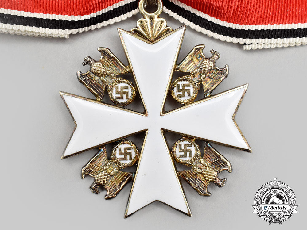 germany,_third_reich._an_order_of_the_german_eagle,_ii/_iii_class_cross,_by_godet_l22_mnc6342_353_1