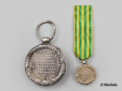 france,_republic._a_tonkin_expedition_medal_and_miniature_l22_mnc6342_963_1