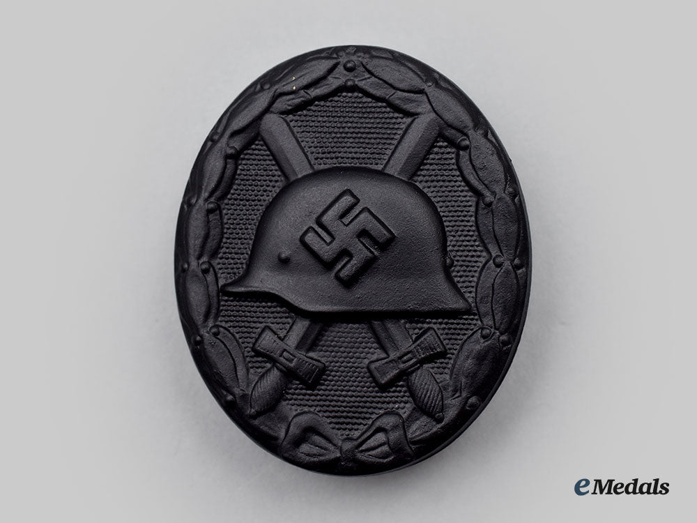 germany,_wehrmacht._a_mint_black_grade_wound_badge,_by_the_vienna_mint_l22_mnc6347_324