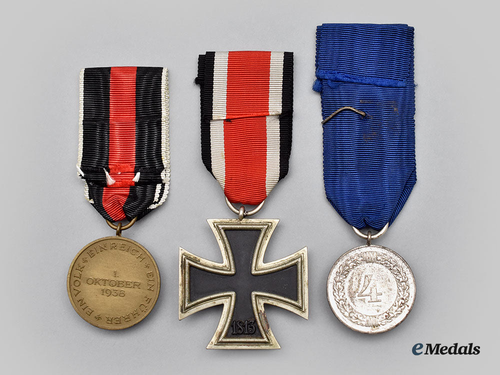 germany,_wehrmacht._a_mixed_lot_of_medals_l22_mnc6399_350