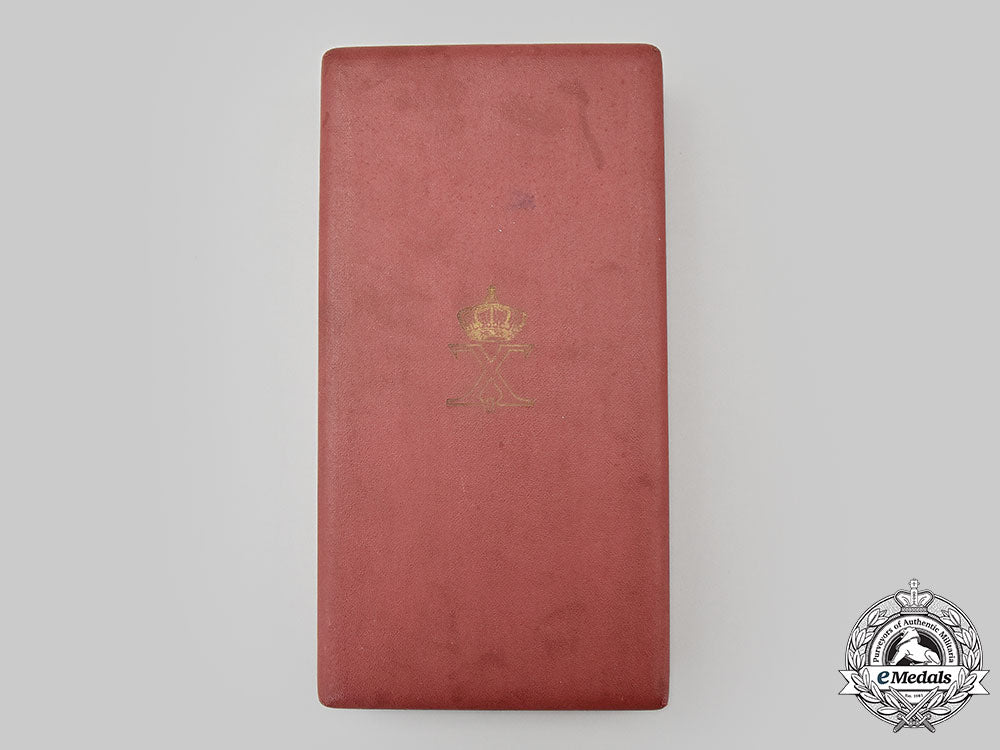 greece,_kingdom._a_royal_order_of_george_i,_grand_commander_set,_c.1950_l22_mnc6409_098