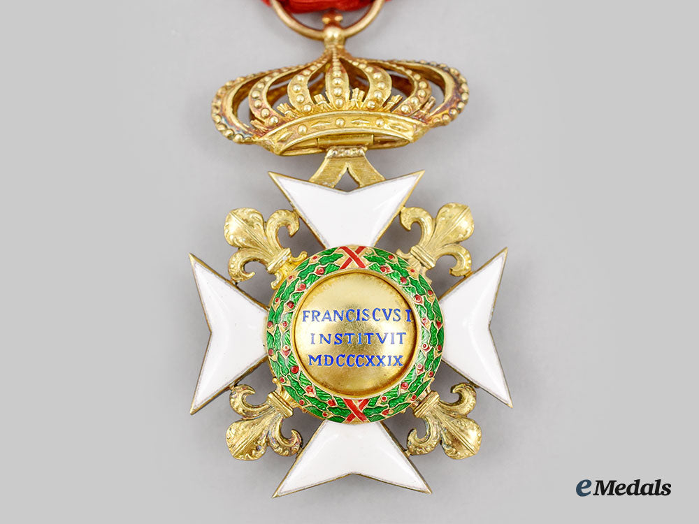 italy,_kingdom_of_two_sicilies._a_royal_order_of_francis_i,_i_class_knight’s_cross,_c.1955_l22_mnc6417_320