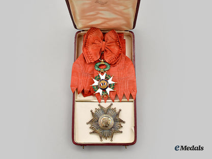 france,_iii_republic._an_order_of_the_legion_of_honor,_grand_cross_in_gold,_in_case_by_louis_aucoc_fils_l22_mnc6439_000
