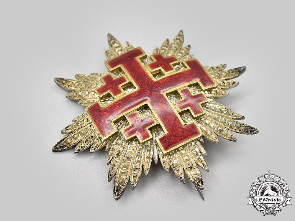 vatican,_papal_state._an_equestrian_order_of_the_holy_sepulchre,_grand_cross_set_in_case,_c.1940_l22_mnc6439_107