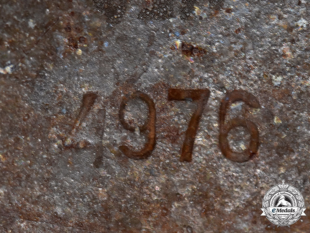 germany,_heer._an_m40_stahlhelm,_by_eisenhüttenwerke_thale_l22_mnc6444_427