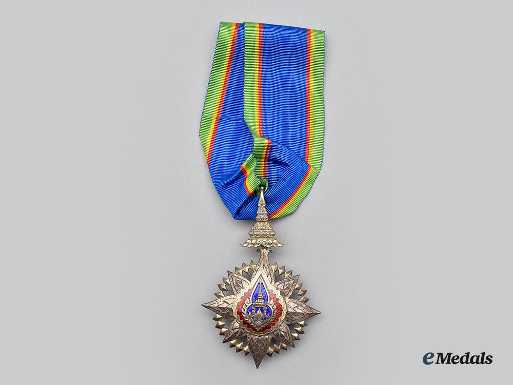 thailand,_kingdom._a_most_noble_order_of_the_crown,_iii_class_commander_in_case_l22_mnc6478_163_1