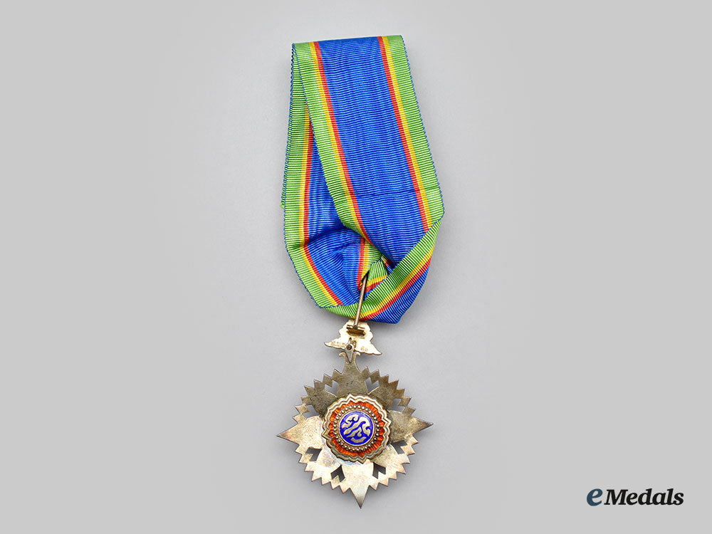 thailand,_kingdom._a_most_noble_order_of_the_crown,_iii_class_commander_in_case_l22_mnc6480_165_1