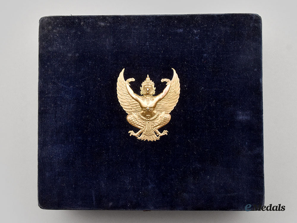thailand,_kingdom._an_order_of_the_crown_of_thailand,_i_class_set_in_case_l22_mnc6483_331
