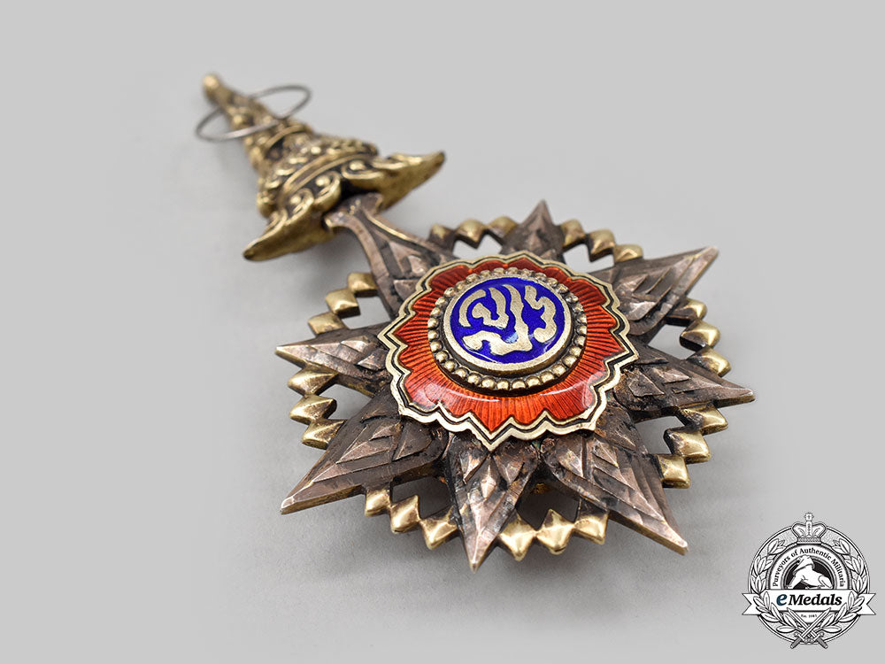 thailand,_kingdom._an_order_of_the_crown,_i_class,_c.1950_l22_mnc6494_998
