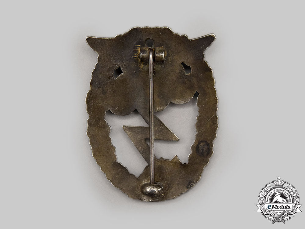 germany,_luftwaffe._a_ground_assault_badge_l22_mnc6511_455