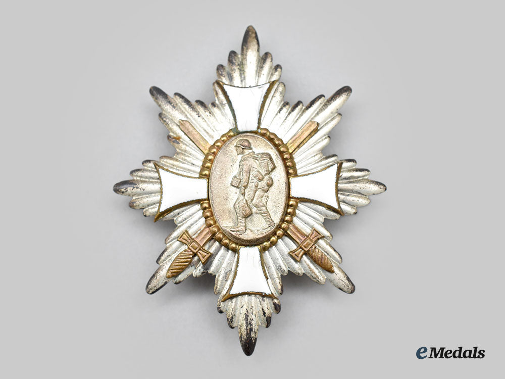 germany,_weimar_republic._a_german_field_honour_decoration,_with_case_and_stick_pin_miniature,_by_m._fleck&_sohn_l22_mnc6545_032